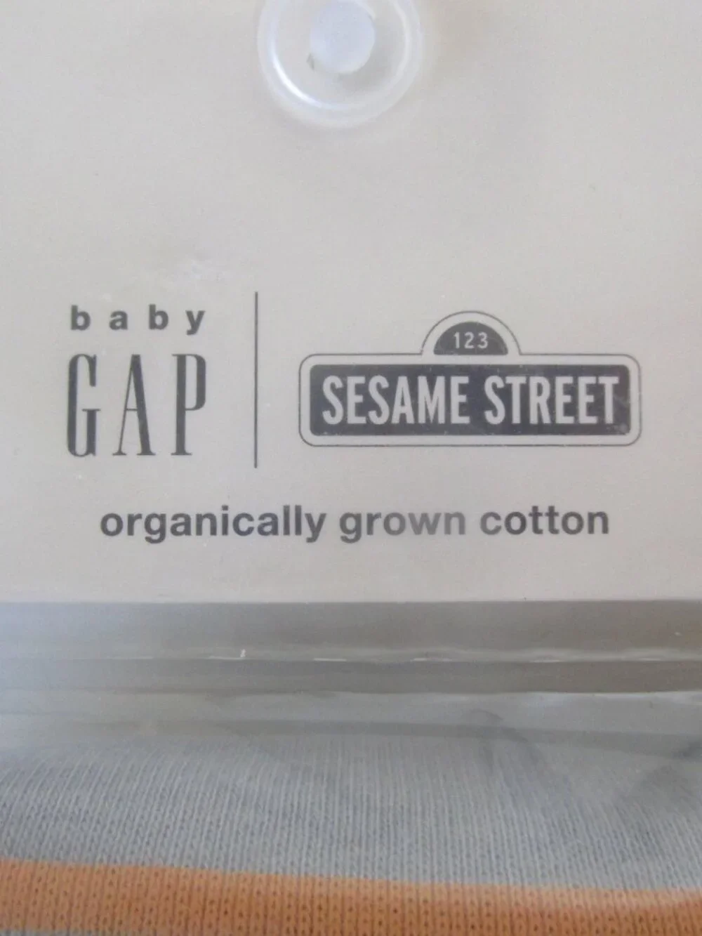 BabyGap Gap Sesame Street Grey stripe long sleeve pajamas size 5 NIP